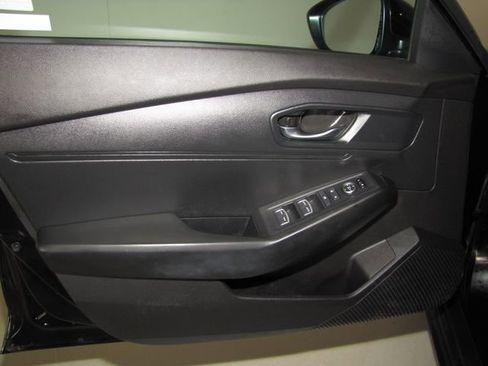 Used 2024 Honda Accord LX image 9