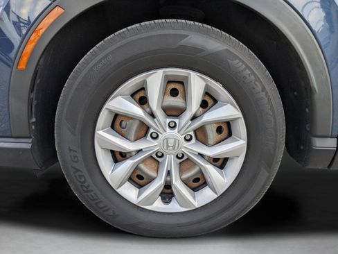 Used 2024 Honda CR-V LX image 11