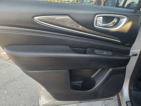 Used 2015 INFINITI QX60 image 12