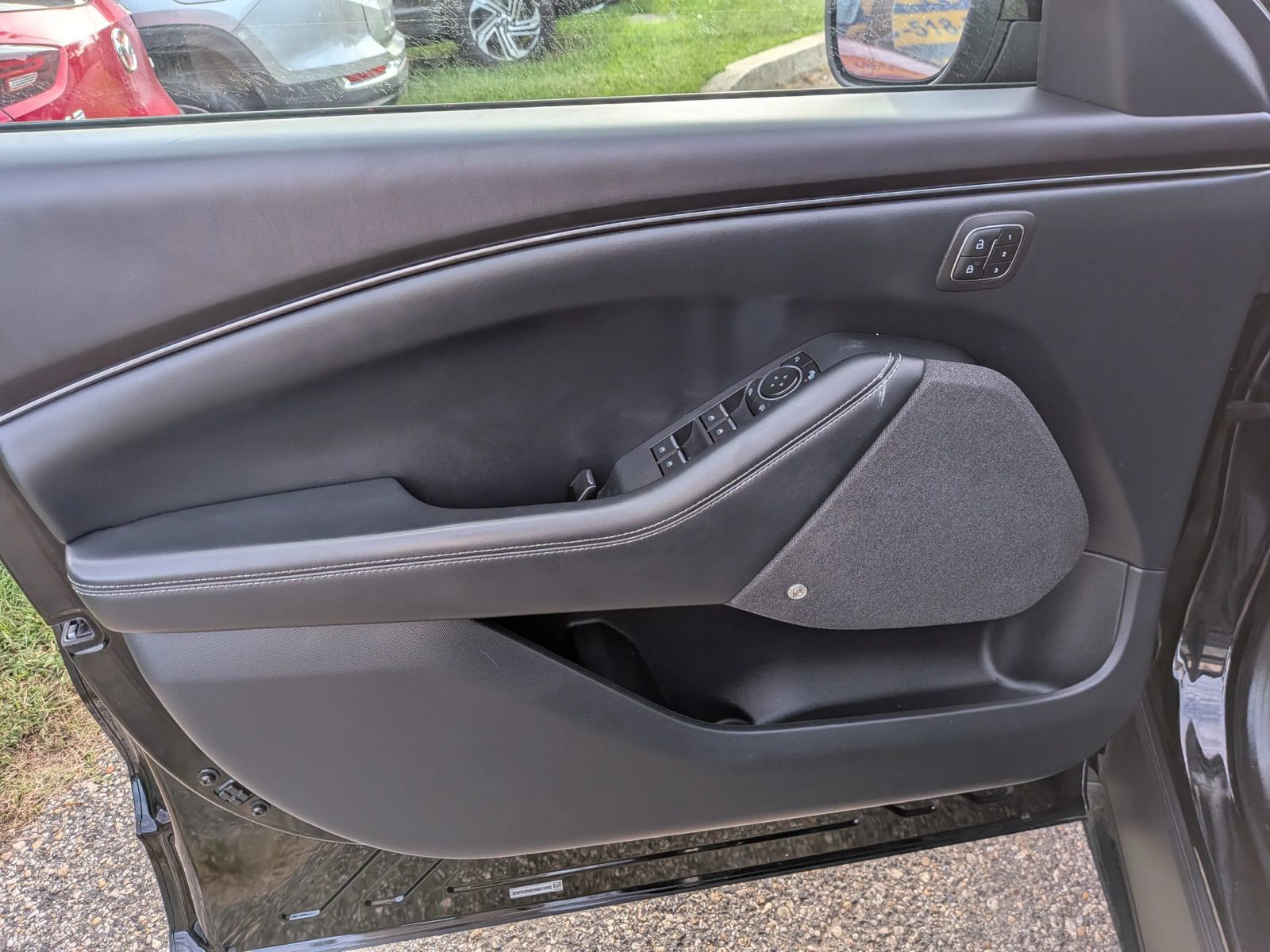 Used 2022 Ford Mustang Mach-E Premium RWD image 26