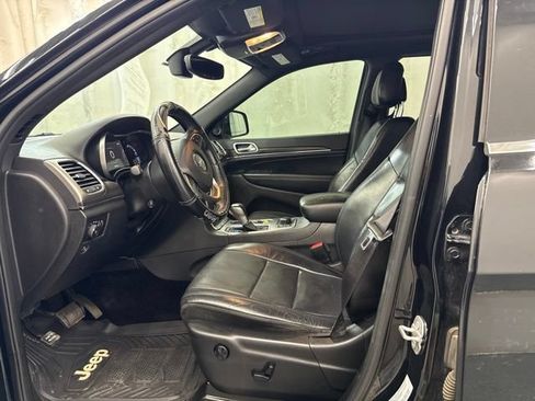 Used 2018 Jeep Grand Cherokee Limited w/ Luxury Group II AWD/4WD image 20
