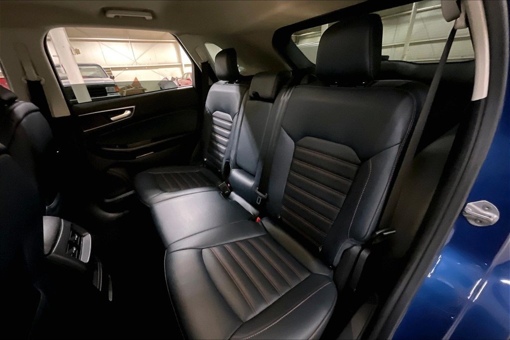 Certified 2023 Ford Edge SEL w/ Sport Appearance Package AWD/4WD image 24