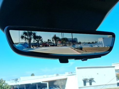 Used 2021 Cadillac Escalade ESV Premium Luxury image 23