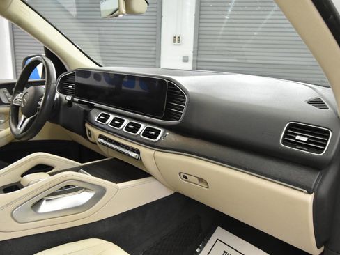 Used 2020 Mercedes-Benz GLE 350 4MATIC image 17