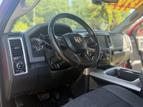 Used 2015 RAM 1500 Classic SLT w/ Luxury Group AWD/4WD image 17