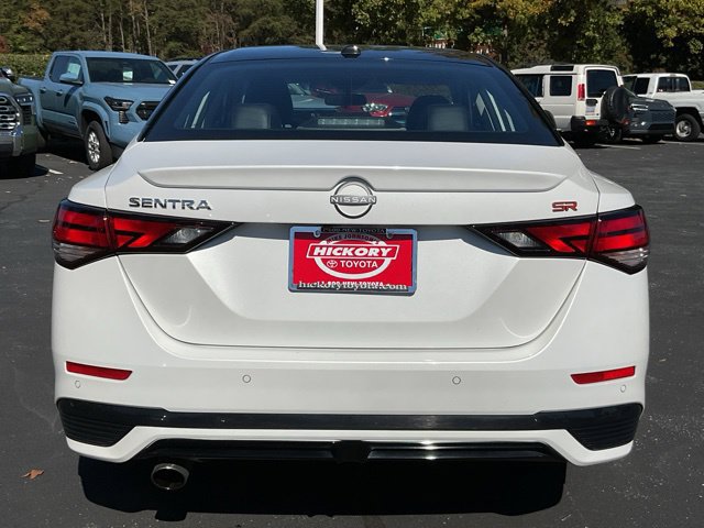 Used 2025 Nissan Sentra SR w/ SR Premium Package FWD image 9