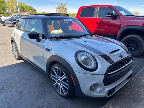 Used 2020 MINI Cooper S FWD image 4