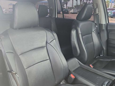 Used 2017 Honda Pilot Elite image 27
