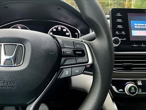 Used 2019 Honda Accord LX image 23