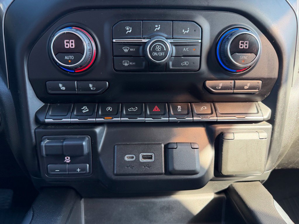 Used 2021 Chevrolet Silverado 1500 RST AWD/4WD image 34