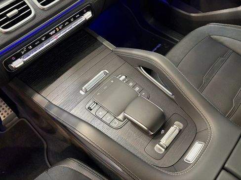 New 2026 Mercedes-Benz GLE 53 AMG 4MATIC Coupe image 17