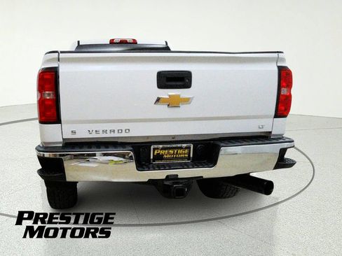 Used 2017 Chevrolet Silverado 2500 LT AWD/4WD image 5