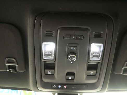 Used 2021 Chevrolet Tahoe LT image 20