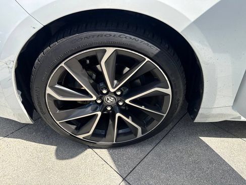 Used 2022 Toyota Corolla XSE FWD image 23