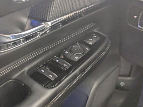 Used 2020 Lincoln Corsair Reserve w/ Equipment Group 201A AWD/4WD image 17