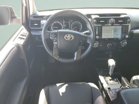 Used 2023 Toyota 4Runner TRD Off-Road Premium AWD/4WD image 12