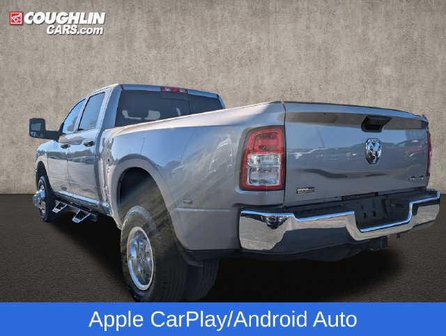 Used 2024 RAM 3500 Tradesman w/ Chrome Appearance Group AWD/4WD image 6