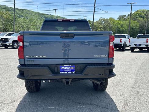 New 2026 Chevrolet Silverado 2500 Custom w/ Custom Value Package AWD/4WD image 4