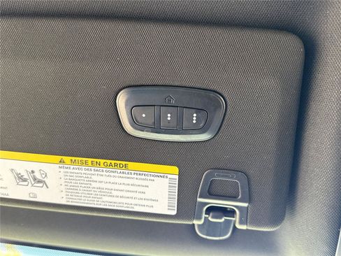 Used 2024 Jeep Grand Cherokee Limited AWD/4WD image 11