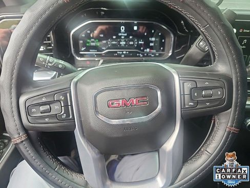 Used 2022 GMC Sierra 1500 SLE AWD/4WD image 3