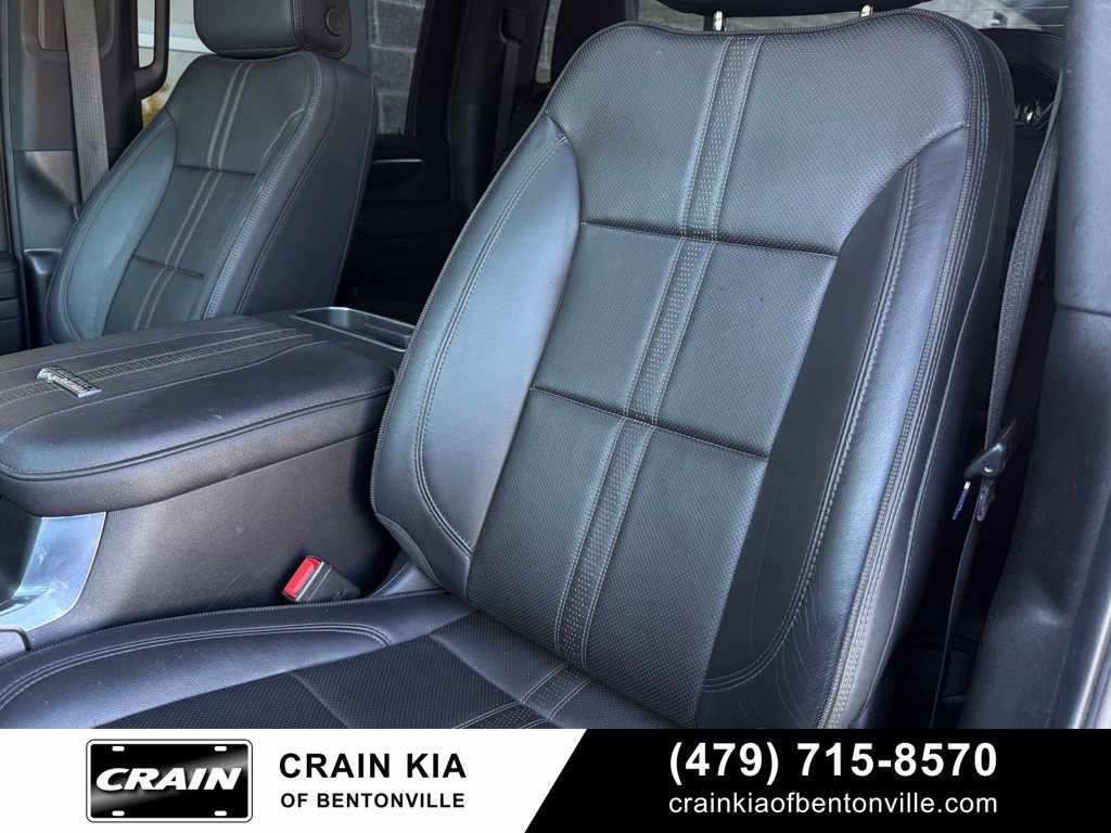 Used 2024 Chevrolet Silverado 2500 High Country w/ High Country Premium Package AWD/4WD image 22