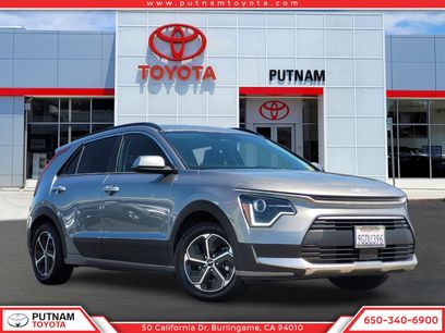Used 2023 Kia Niro EX