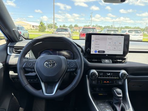 Used 2024 Toyota RAV4 XSE w/ Premium Package AWD/4WD image 11