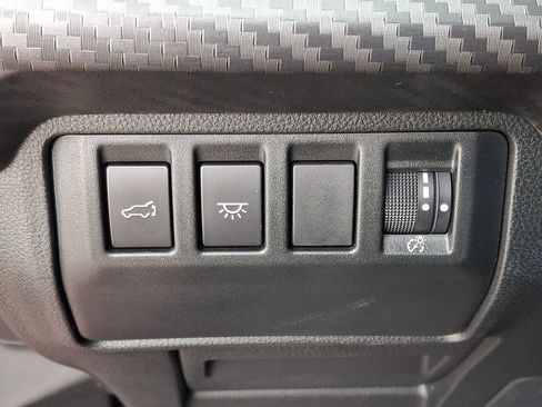 Certified 2025 Subaru Ascent Premium AWD/4WD image 25