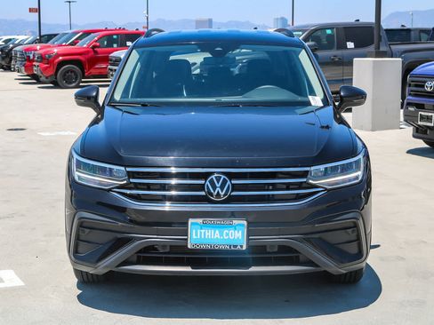 Used 2024 Volkswagen Tiguan S image 2