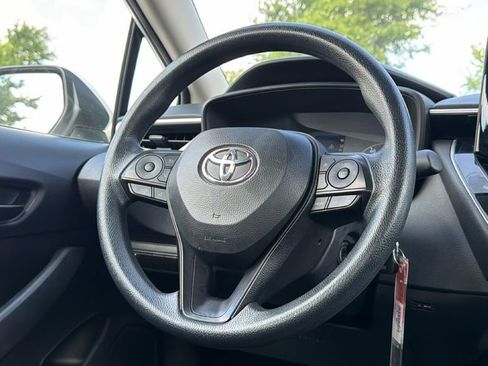 Certified 2024 Toyota Corolla LE image 36