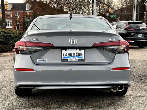 Certified 2025 Honda Civic Sport image 4