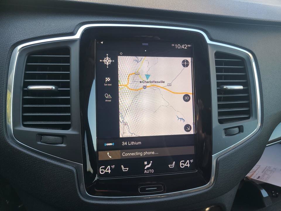 Used 2019 Volvo XC90 T6 Momentum w/ Advanced Package AWD/4WD image 17