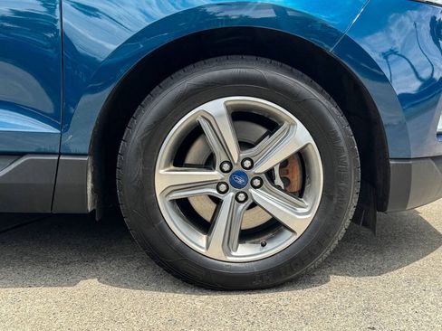 Used 2020 Ford Edge SEL w/ Cold Weather Package AWD/4WD image 8