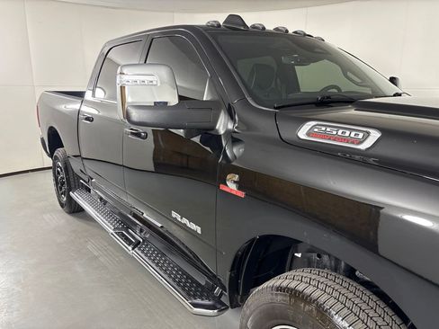 Used 2025 RAM 2500 Laramie w/ Towing Technology Group AWD/4WD image 13