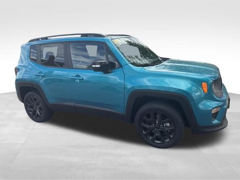 Used 2022 Jeep Renegade Altitude w/ Sun/Sound Group image 35