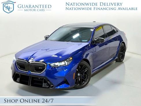 Used 2025 BMW M5 w/ Executive Package image 1
