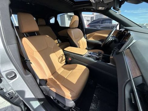 Used 2023 Lexus RX 350 Premium w/ Cold Area Package FWD image 26