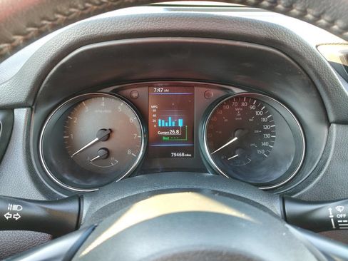 Used 2020 Nissan Rogue S AWD/4WD image 24