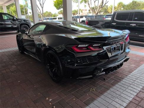 Certified 2025 Chevrolet Corvette Z06 image 10