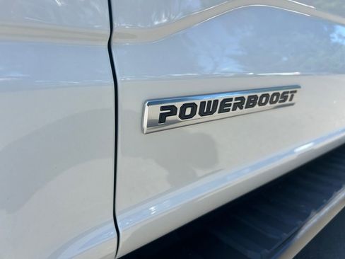 Used 2023 Ford F150 Lariat w/ Equipment Group 502A High image 32