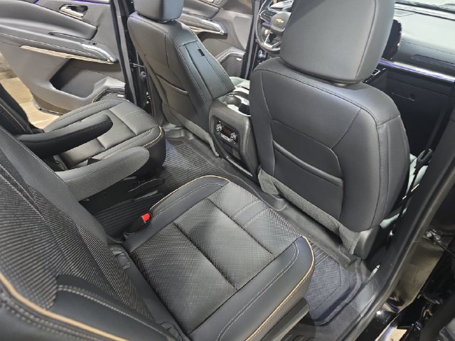 Used 2026 Chevrolet Traverse High Country w/ LPO, Floor Liner Package AWD/4WD image 12