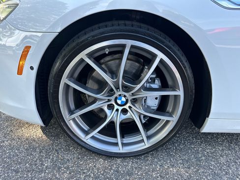 Used 2012 BMW 650i Convertible image 11