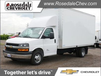 New 2025 Chevrolet Express 4500 Extended w/ Power Convenience Package