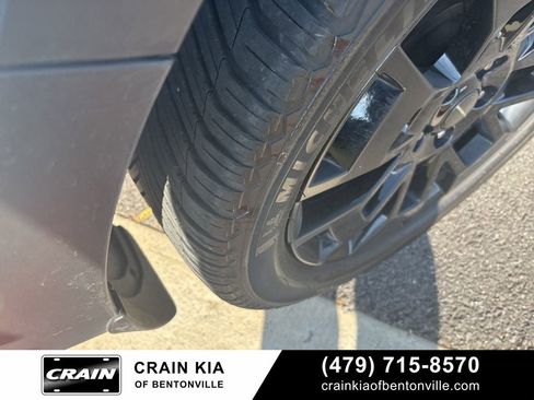 Used 2021 Kia Telluride SX w/ SX Prestige Package image 13