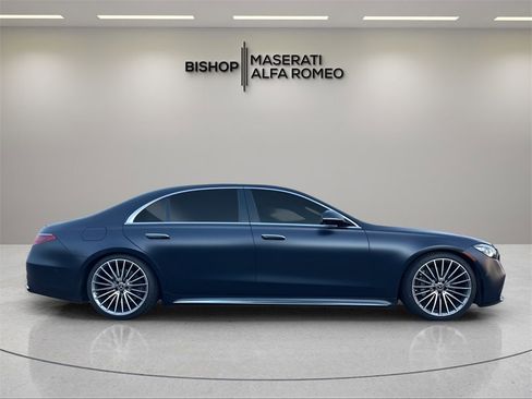Used 2022 Mercedes-Benz S 580 4MATIC Sedan image 4