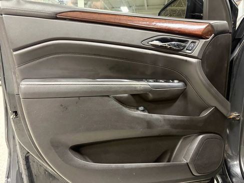 Used 2014 Cadillac SRX Premium image 19