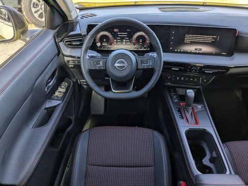 New 2026 Nissan Kicks SR w/ SR Premium Package image 13