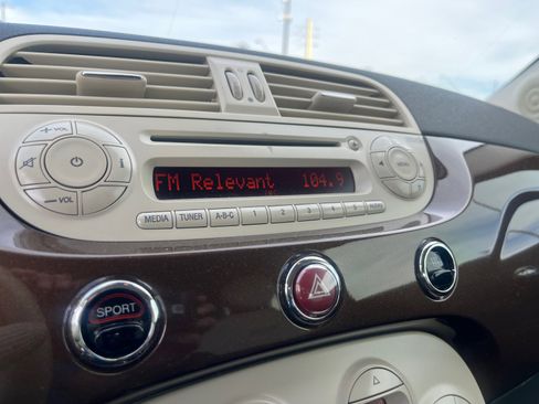 Used 2013 FIAT 500 Lounge w/ Luxury Leather Pkg image 27