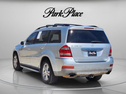 Used 2008 Mercedes-Benz GL 320 CDI 4MATIC image 3