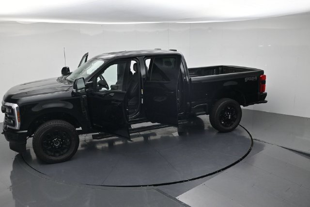 New 2026 Ford F350 Lariat w/ Black Appearance Package AWD/4WD image 51